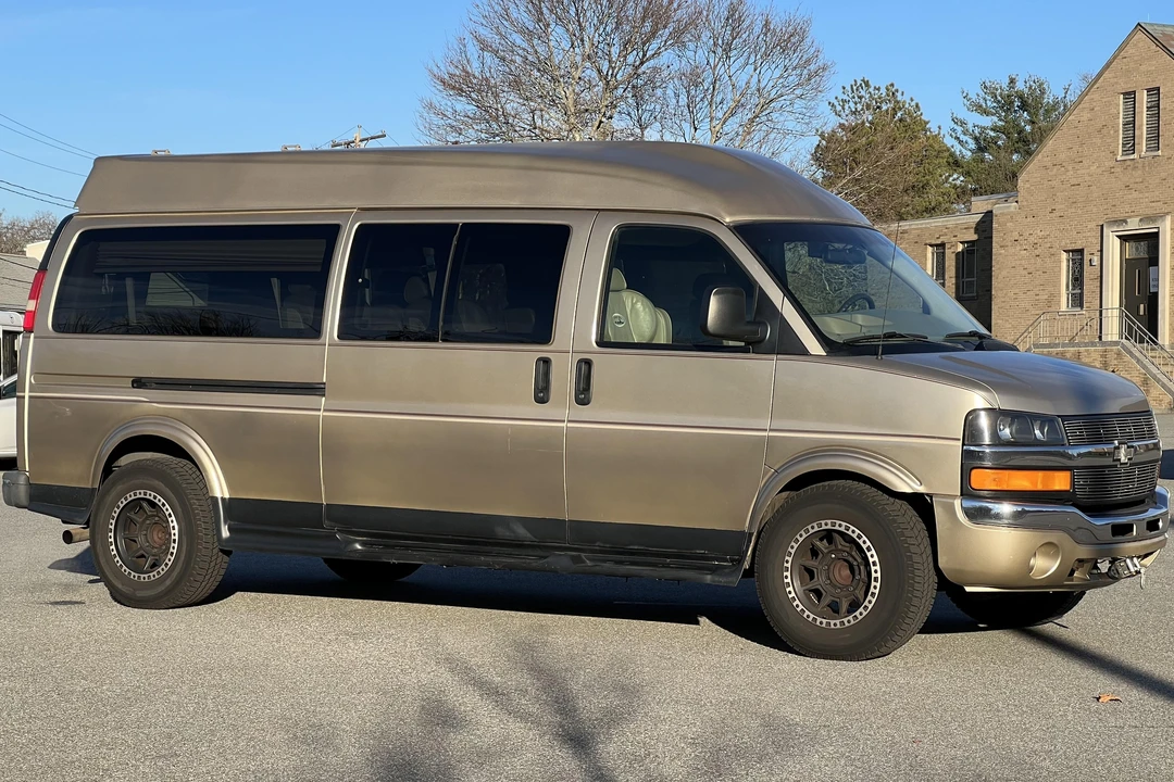 2006 Chevrolet Express - Image 3 of 5