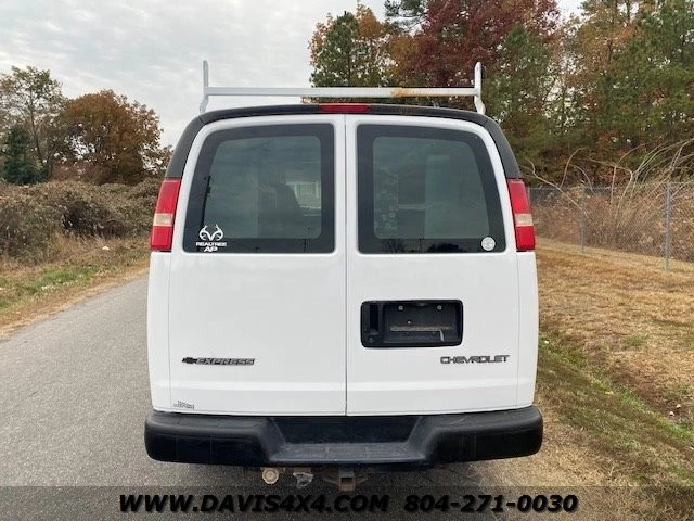 2006 Chevrolet Express - Image 5 of 12