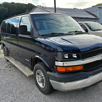2006 Chevrolet Express 3500 Passenger LS Extended Van 3D