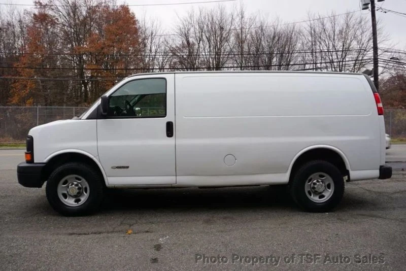 2006 Chevrolet Express - Image 4 of 12