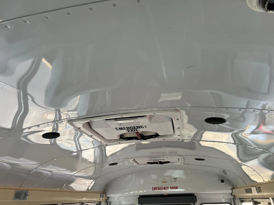2006 Chevrolet Express - Image 21 of 21