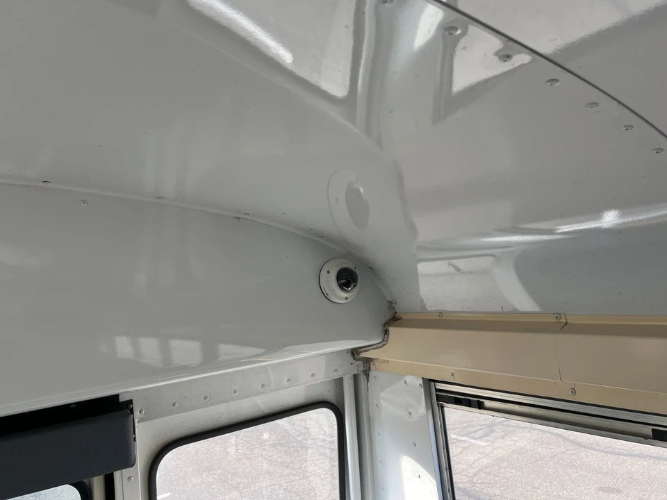2006 Chevrolet Express - Image 20 of 21