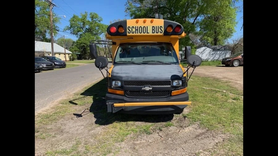 2006 Chevrolet Express - Image 8 of 8