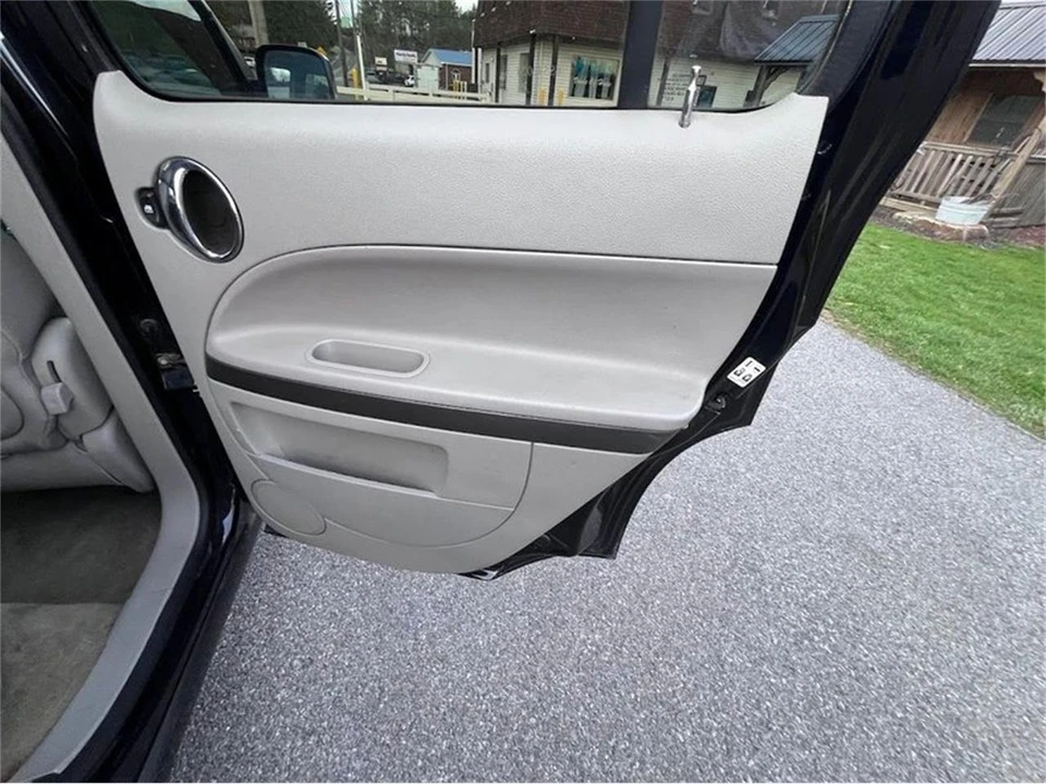 2006 Chevrolet HHR - Image 18 of 28