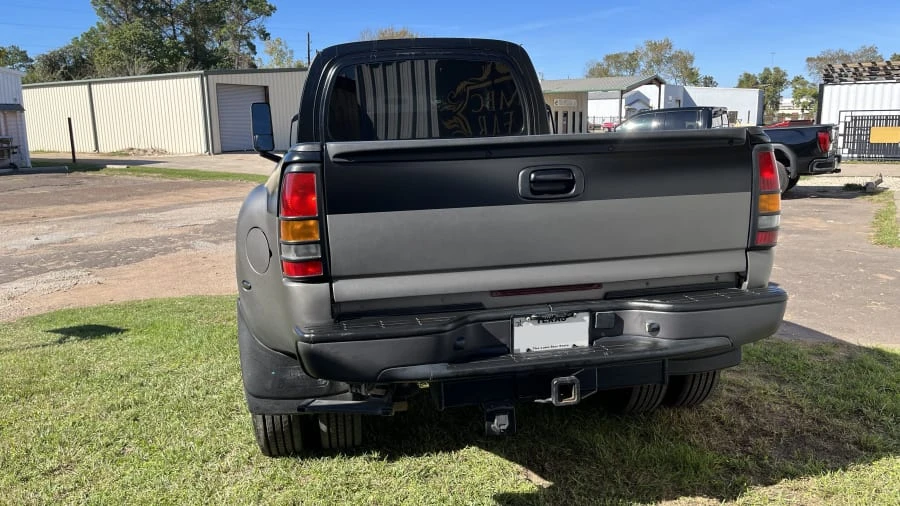 2006 Chevrolet Kodiak - Image 2 of 7