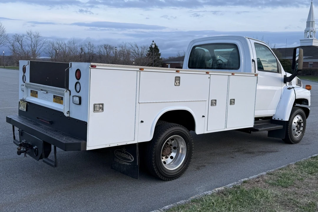 2006 Chevrolet Kodiak - Image 2 of 7