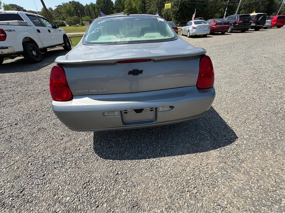 2006 Chevrolet Monte Carlo 6th Gen - Image 3 of 10