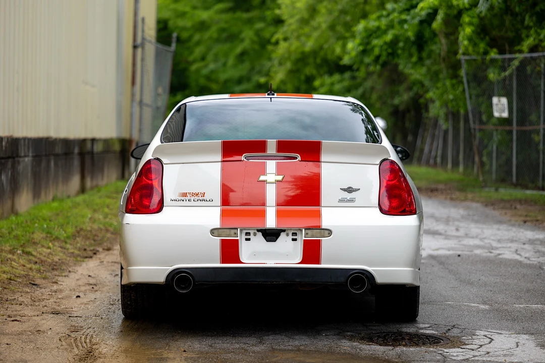 2006 Chevrolet Monte Carlo 6th Gen - Image 6 of 31