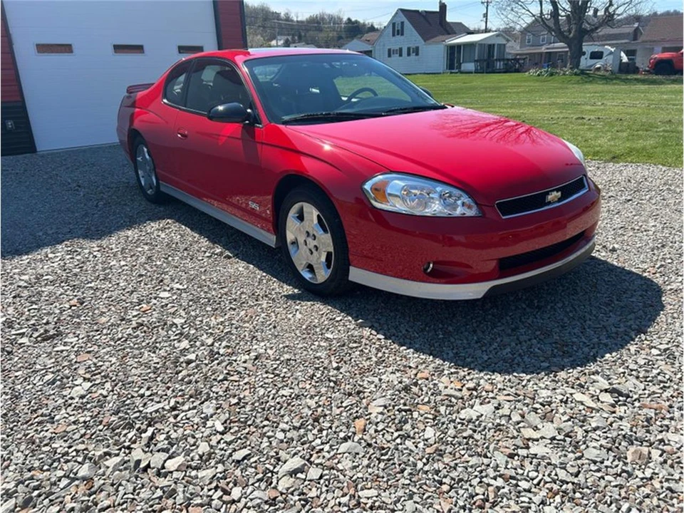 2006 Chevrolet Monte Carlo 6th Gen - Image 2 of 11