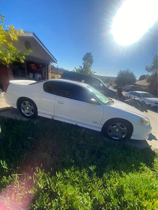 2006 Chevrolet Monte Carlo 6th Gen - Image 4 of 8