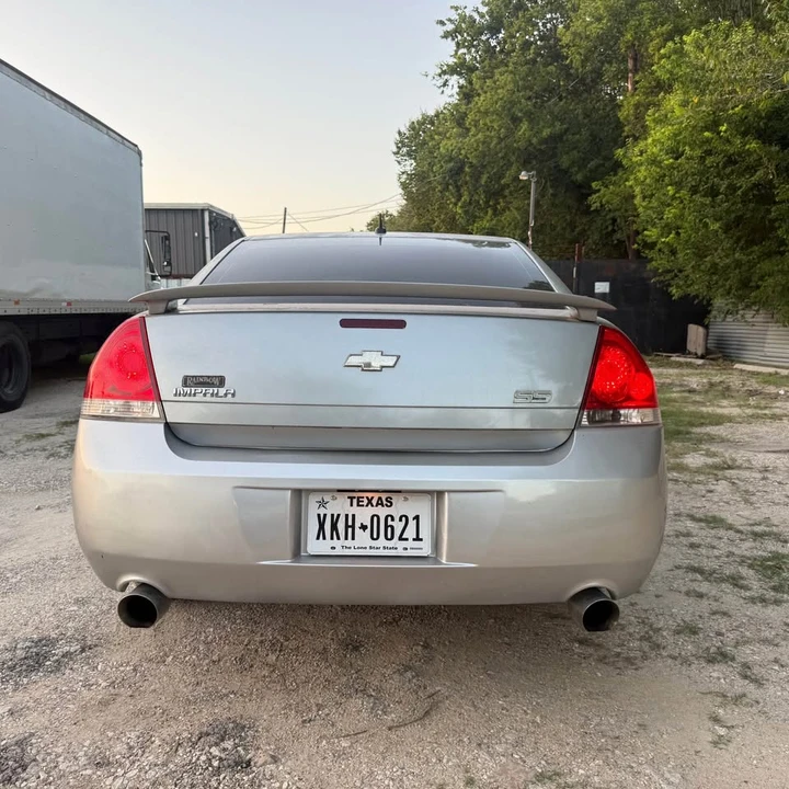 2006 Chevrolet SS - Image 7 of 19