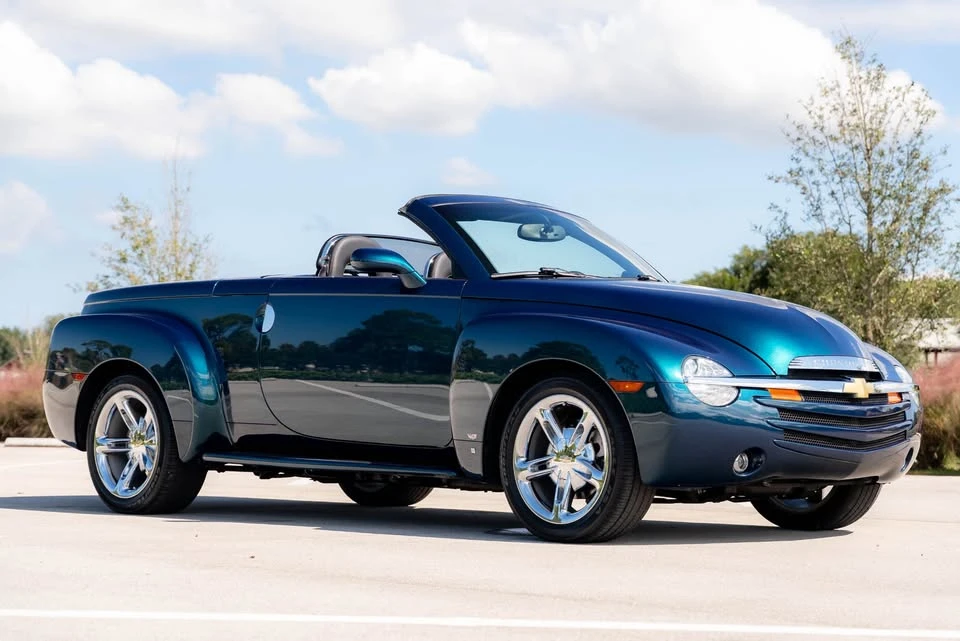 2006 Chevrolet SSR - Image 9 of 20