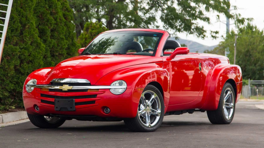 2006 Chevrolet SSR - Image 2 of 12