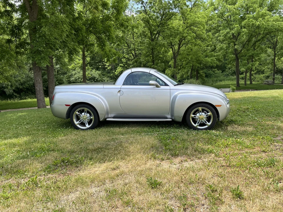 2006 Chevrolet SSR - Image 6 of 31