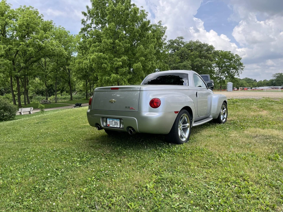2006 Chevrolet SSR - Image 7 of 31