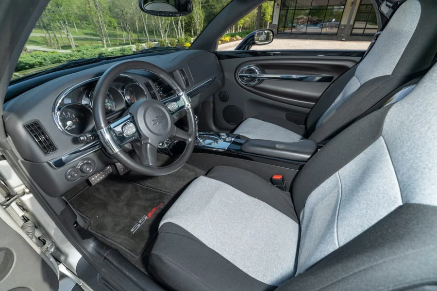2006 Chevrolet SSR - Image 27 of 31