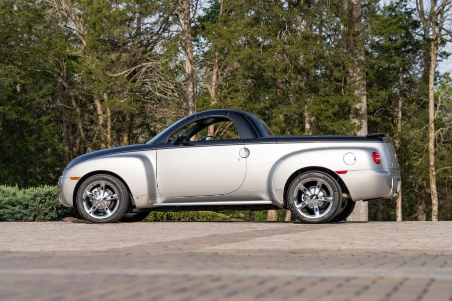 2006 Chevrolet SSR - Image 14 of 31
