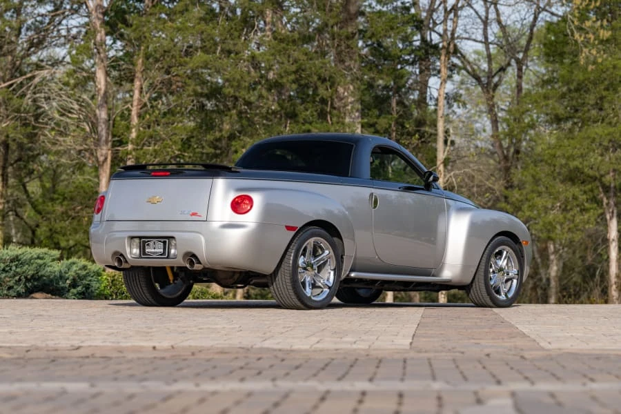 2006 Chevrolet SSR - Image 19 of 31