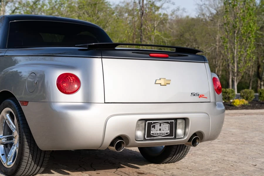 2006 Chevrolet SSR - Image 17 of 31