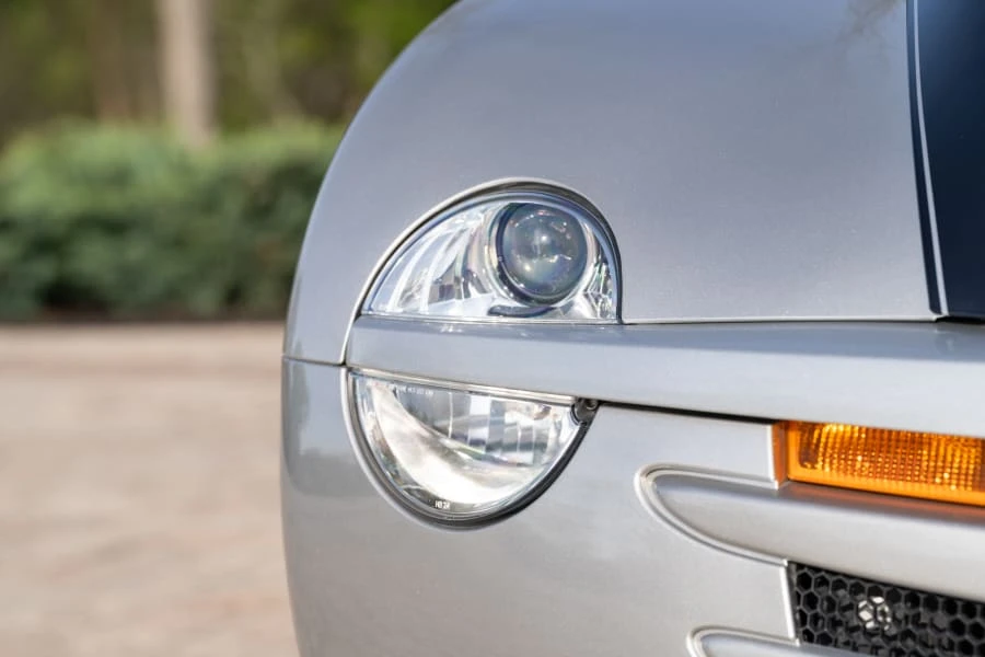 2006 Chevrolet SSR - Image 10 of 31