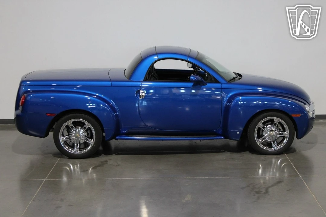 2006 Chevrolet SSR - Image 10 of 12