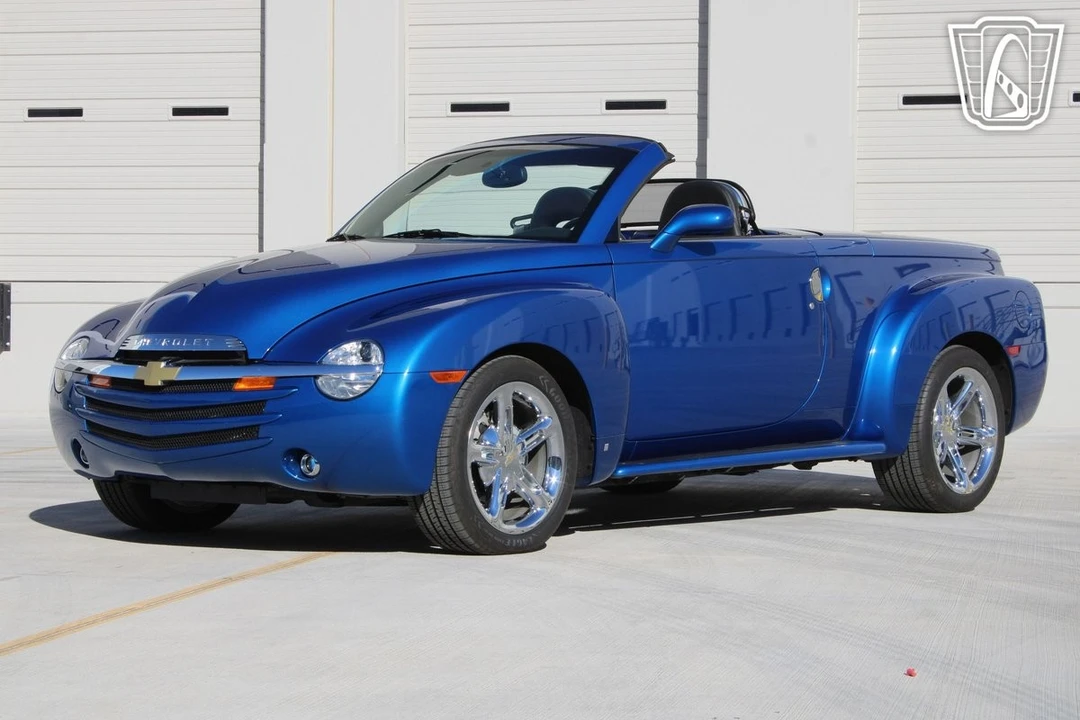 2006 Chevrolet SSR - Image 3 of 12