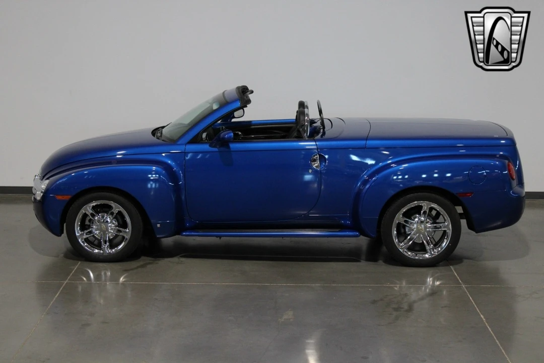 2006 Chevrolet SSR - Image 15 of 21
