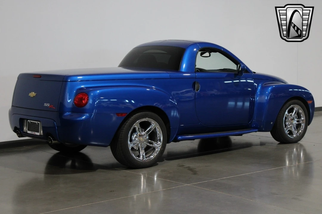 2006 Chevrolet SSR - Image 20 of 21