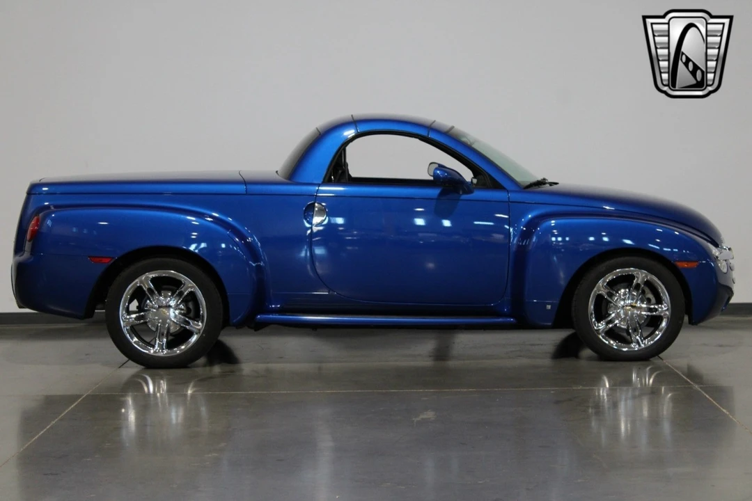 2006 Chevrolet SSR - Image 19 of 21