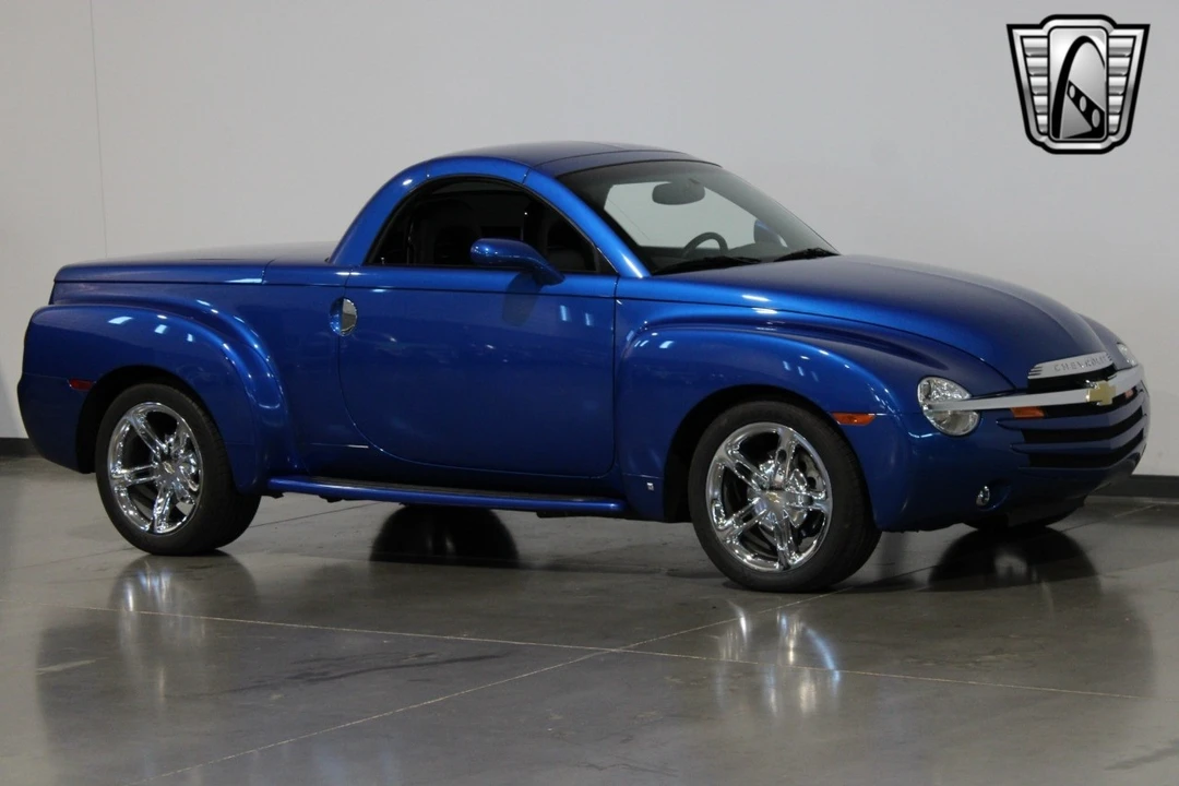 2006 Chevrolet SSR - Image 18 of 21