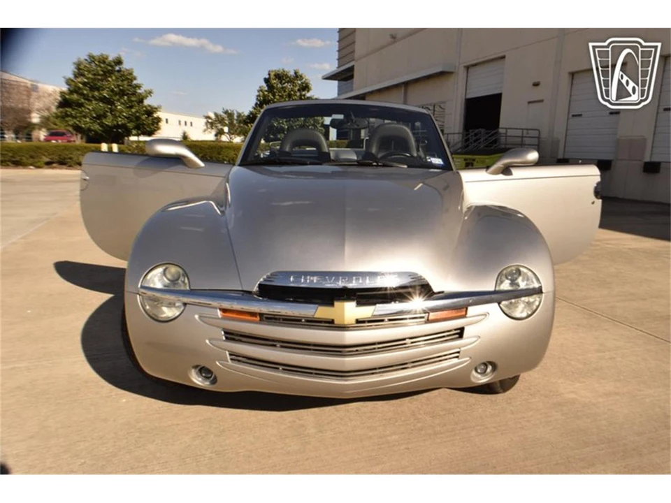 2006 Chevrolet SSR - Image 6 of 31