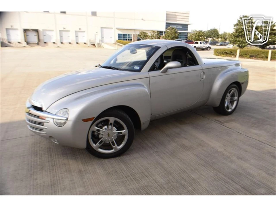 2006 Chevrolet SSR - Image 11 of 31