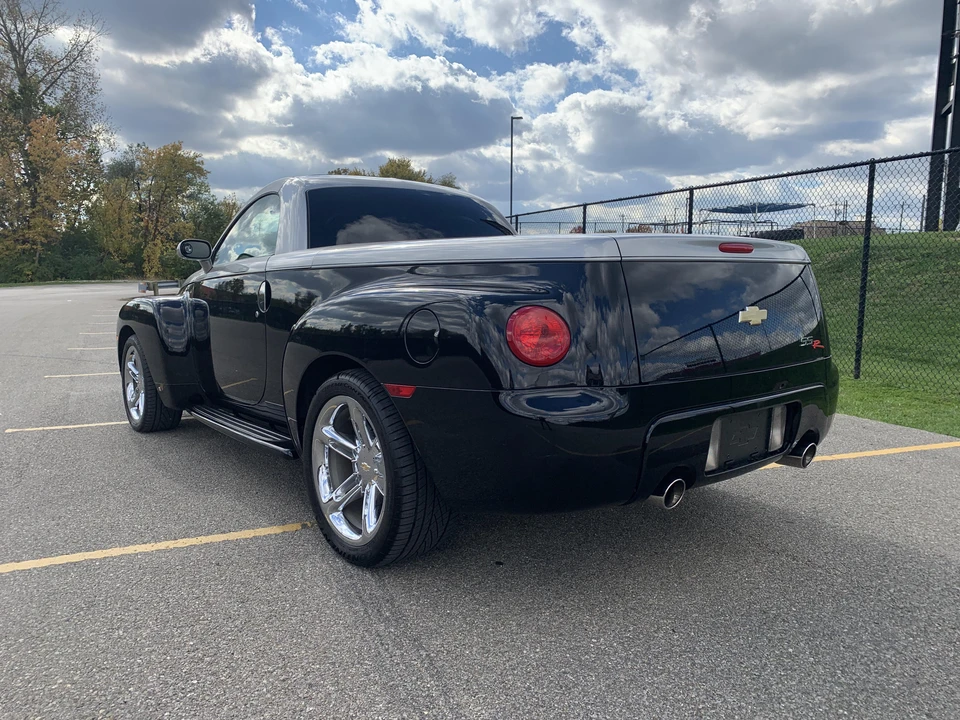 2006 Chevrolet SSR - Image 14 of 31