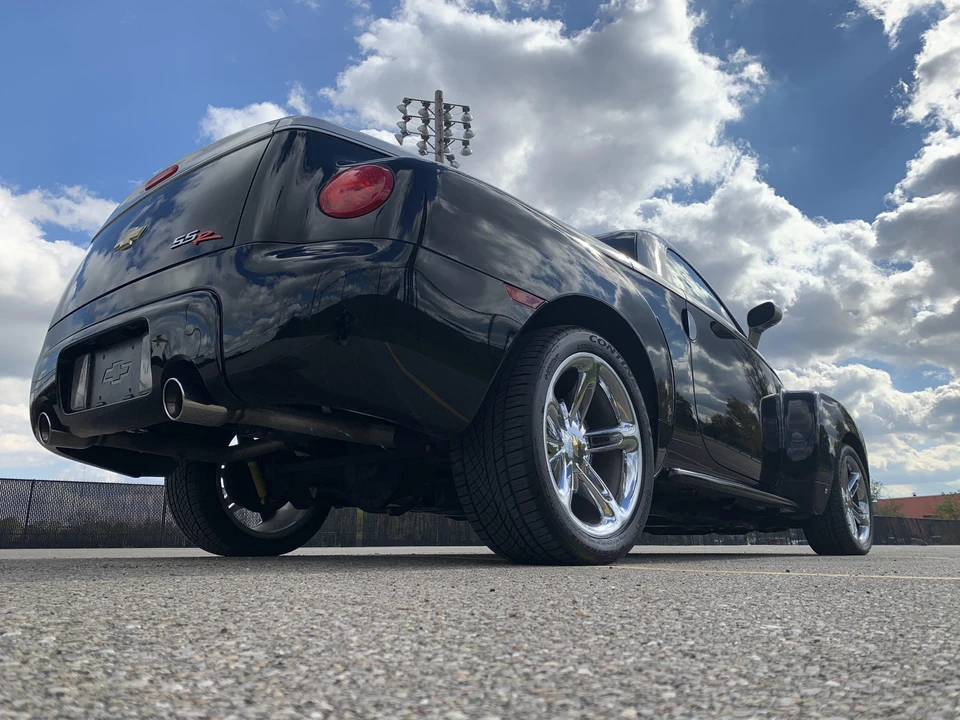 2006 Chevrolet SSR - Image 16 of 31