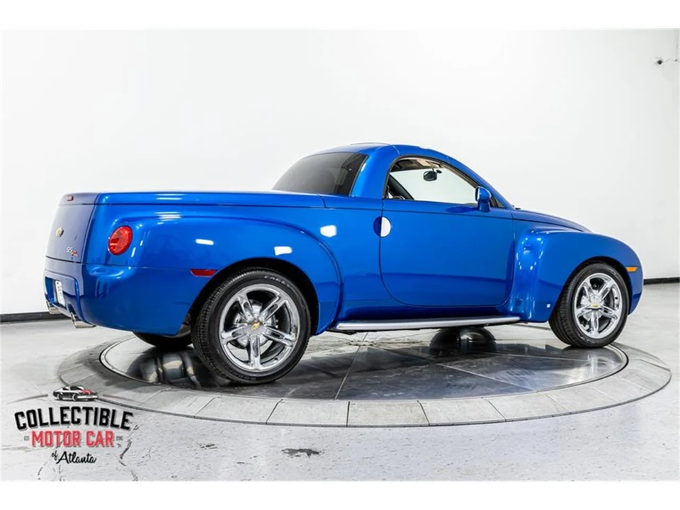 2006 Chevrolet SSR - Image 18 of 31