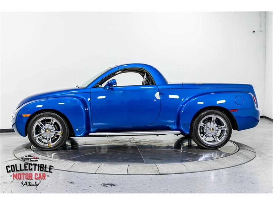 2006 Chevrolet SSR - Image 8 of 31
