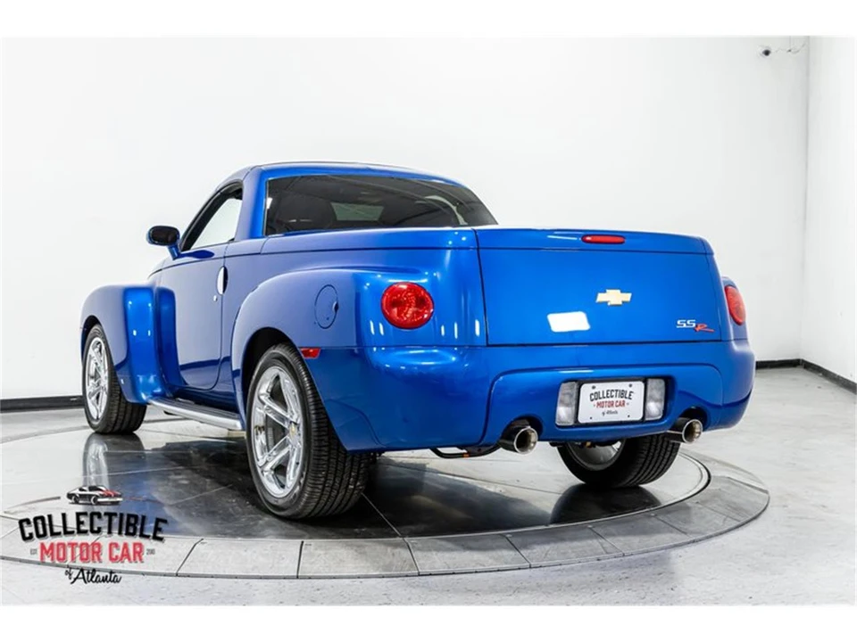2006 Chevrolet SSR - Image 11 of 31