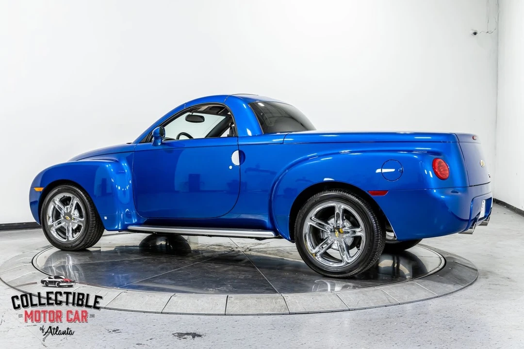2006 Chevrolet SSR - Image 12 of 31