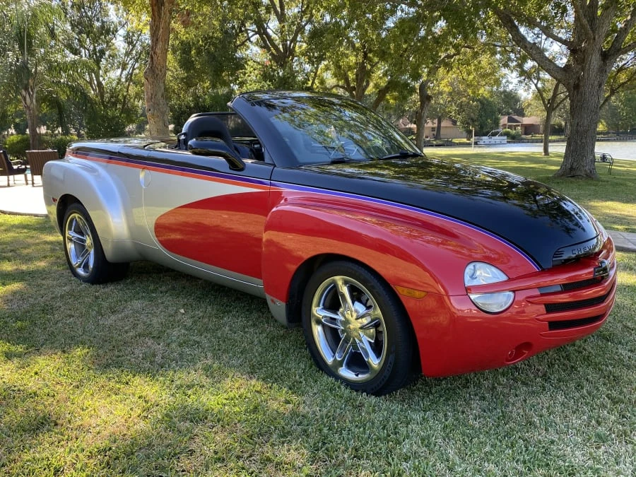 2006 Chevrolet SSR - Image 10 of 17