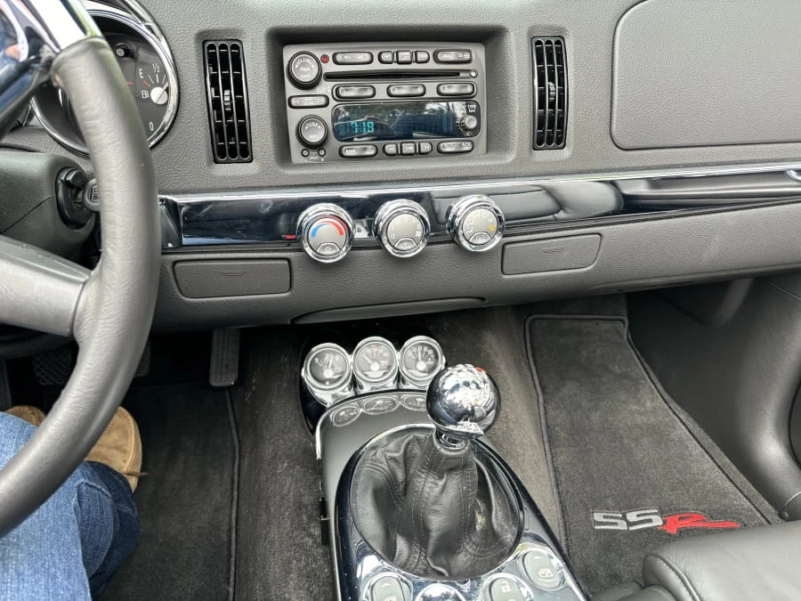2006 Chevrolet SSR - Image 13 of 22