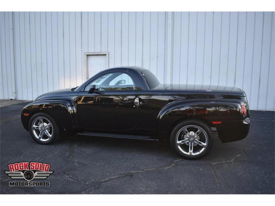 2006 Chevrolet SSR - Image 18 of 31