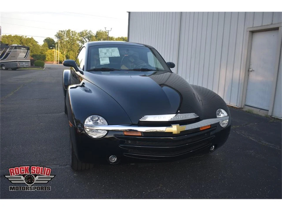 2006 Chevrolet SSR - Image 3 of 31