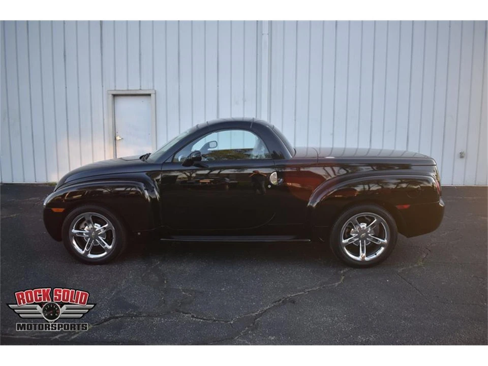 2006 Chevrolet SSR - Image 19 of 31