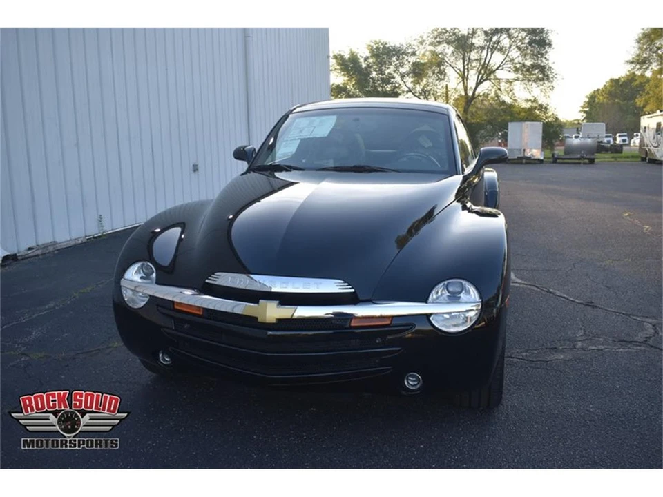 2006 Chevrolet SSR - Image 24 of 31