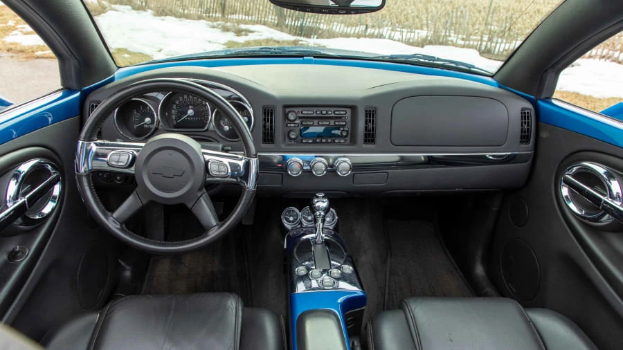 2006 Chevrolet SSR - Image 17 of 20