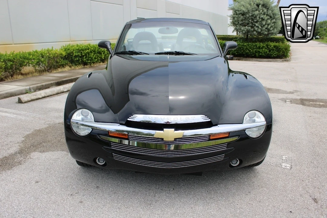 2006 Chevrolet SSR - Image 3 of 21