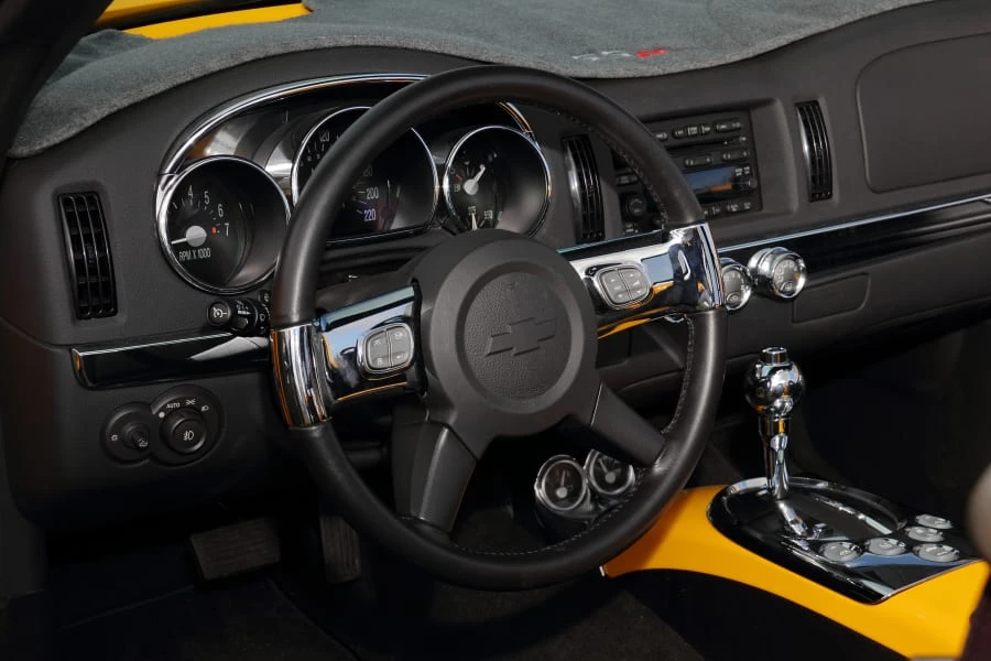 2006 Chevrolet SSR - Image 21 of 31