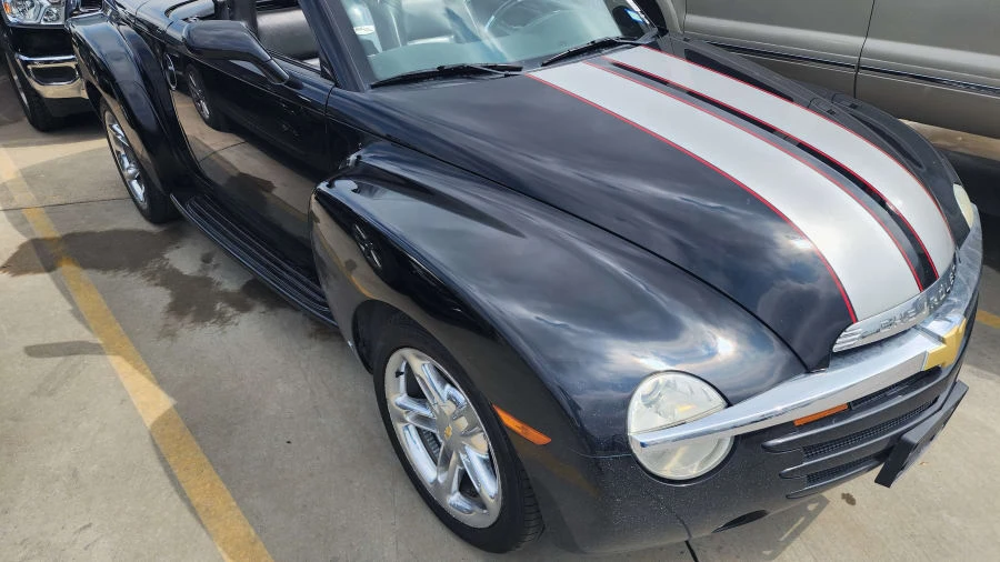 2006 Chevrolet SSR - Image 4 of 5