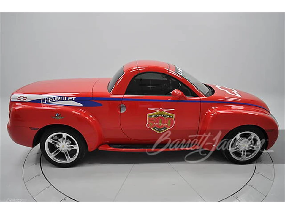 2006 Chevrolet SSR - Image 2 of 5