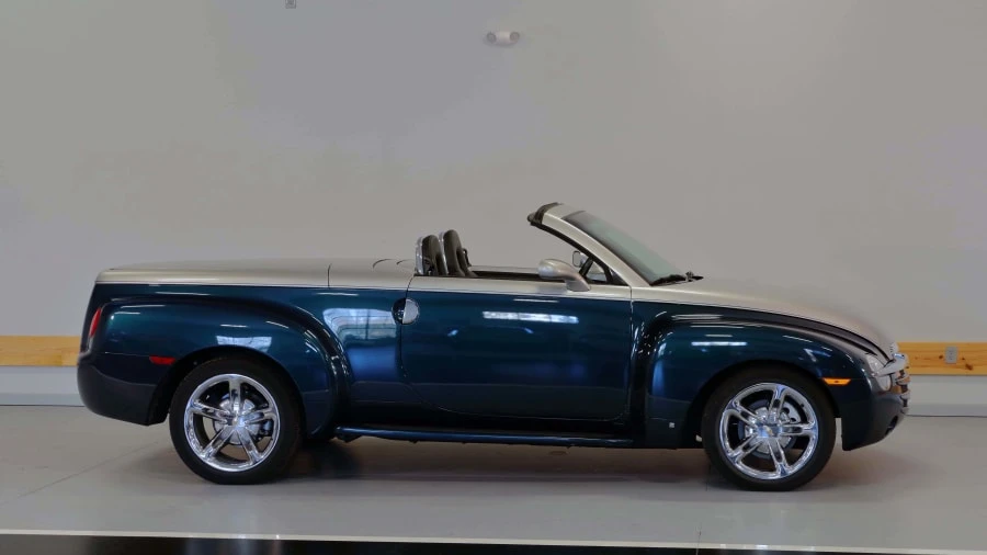 2006 Chevrolet SSR - Image 8 of 12
